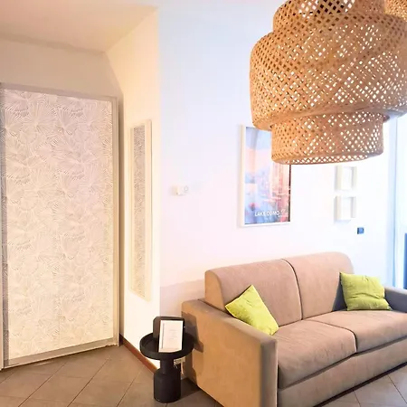 شقة Superb & Modern Centro Lecco, In Galleria Roma By Eva Urban *